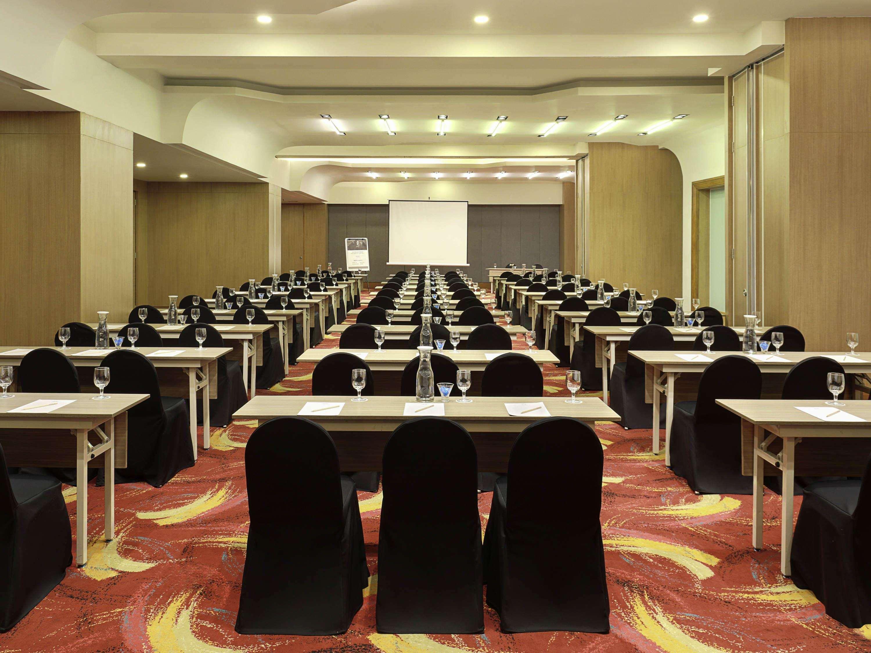 Mercure Bandung Nexa Supratman Екстериор снимка