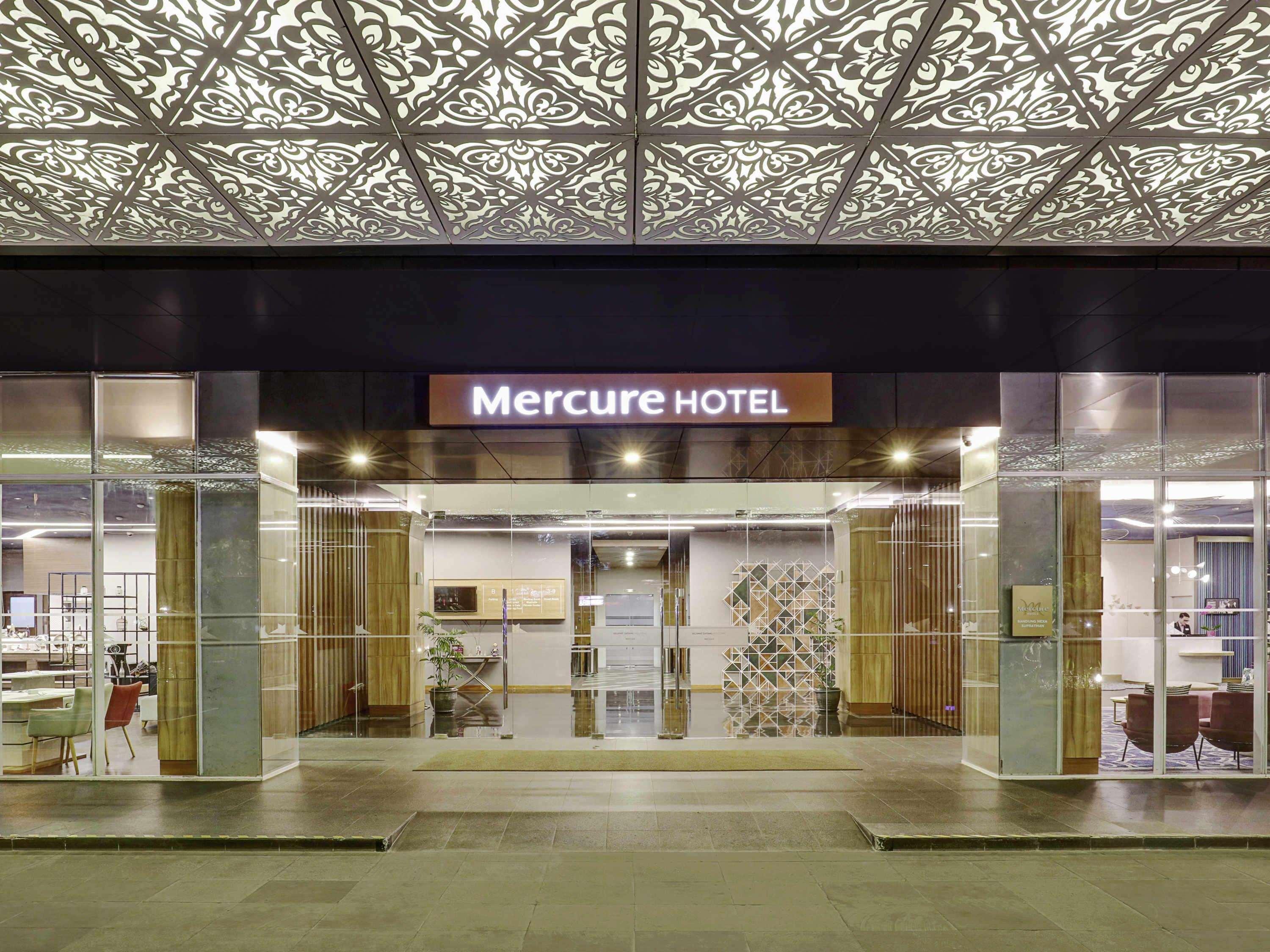 Mercure Bandung Nexa Supratman Екстериор снимка