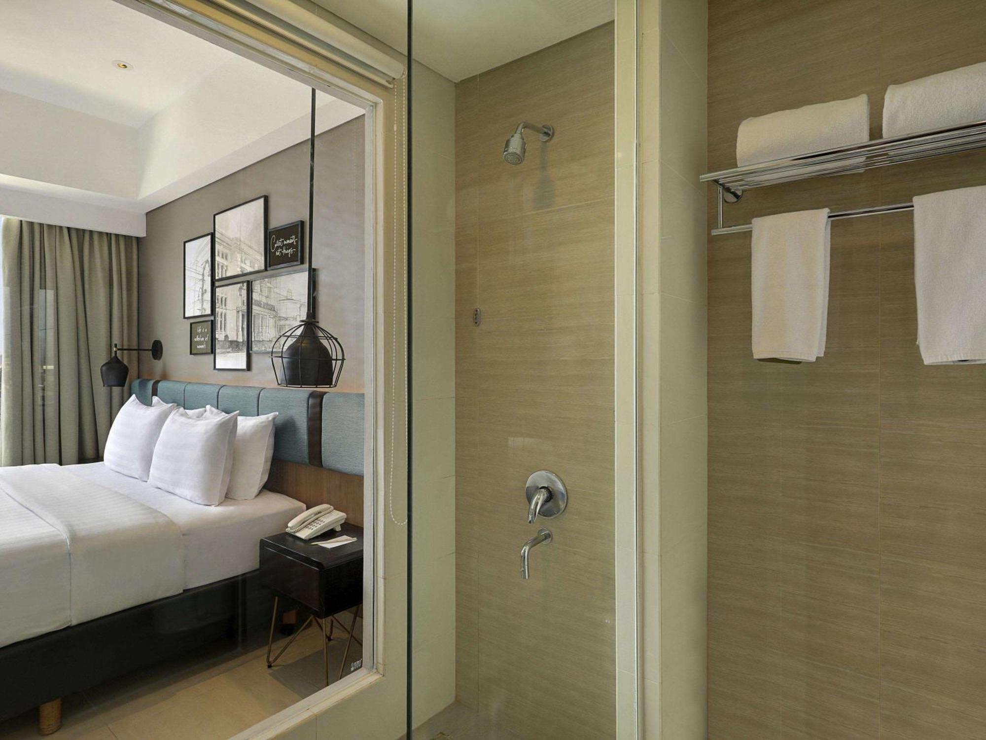 Mercure Bandung Nexa Supratman Екстериор снимка