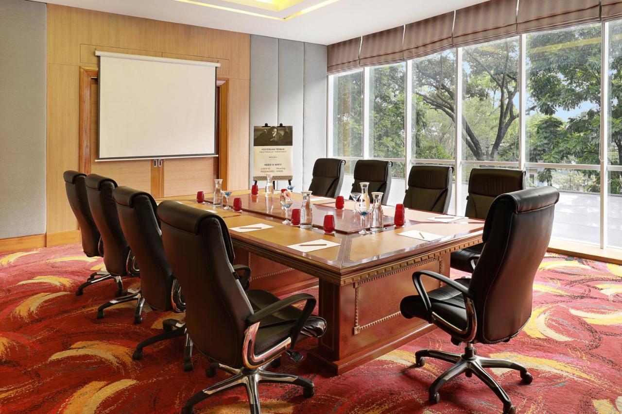 Mercure Bandung Nexa Supratman Екстериор снимка